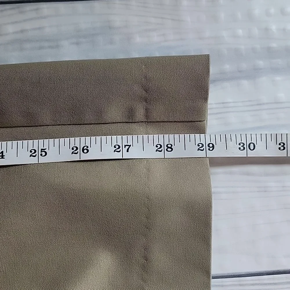 Dockers D3 classic fit tan chinos straight leg flat panel front Men's Size 40X29